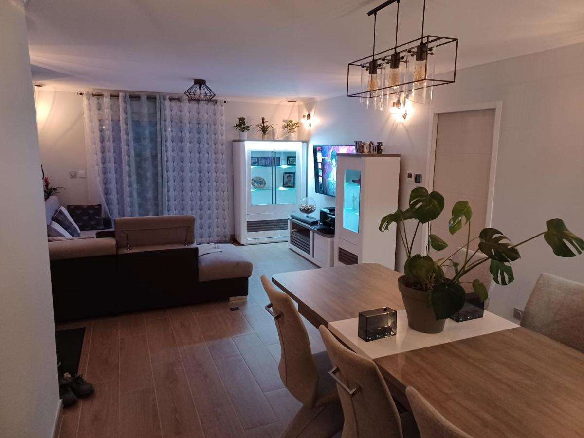 Chambre Privee/Climatisee+Tv /Petit Dejeuner Inclu/Tout Confort Nevers Zewnętrze zdjęcie