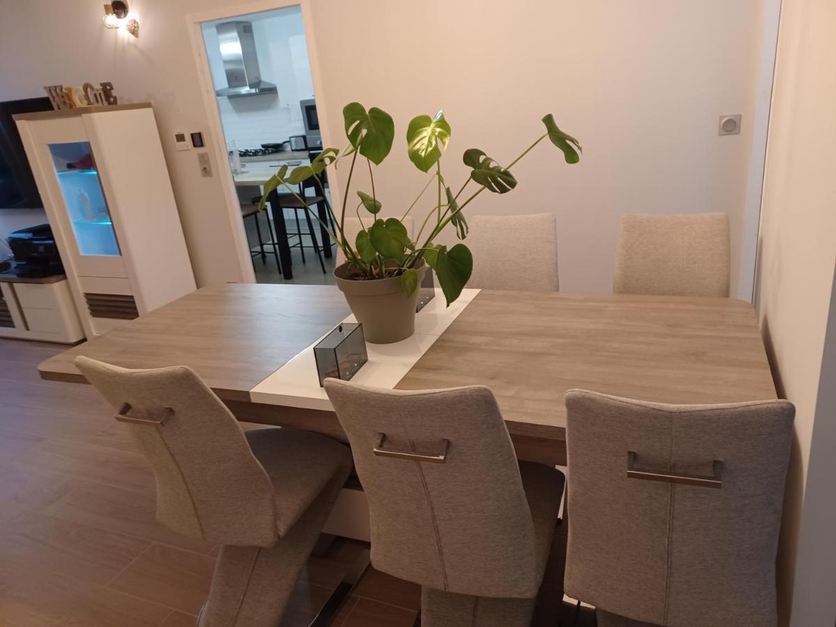 Chambre Privee/Climatisee+Tv /Petit Dejeuner Inclu/Tout Confort Nevers Zewnętrze zdjęcie